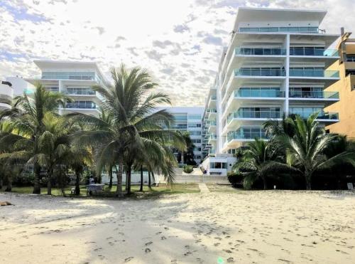 Cartagena la Boquilla amobaldo vista directa al mar a pocos pasos de playa