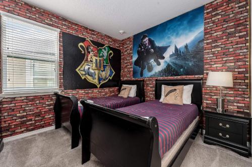 Flow Rider FREE waterpark Heated pool villa 7mi to Disney, Osceola