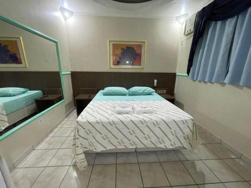 Deluxe Room image 4