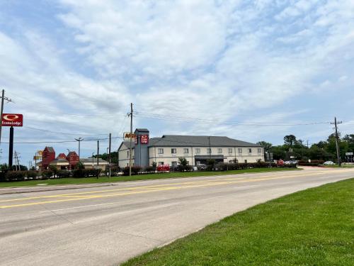 Econo Lodge Beaumont I-10 South