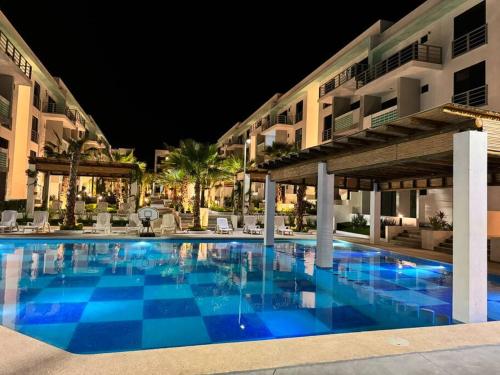Departamento con alberca en Cerritos!