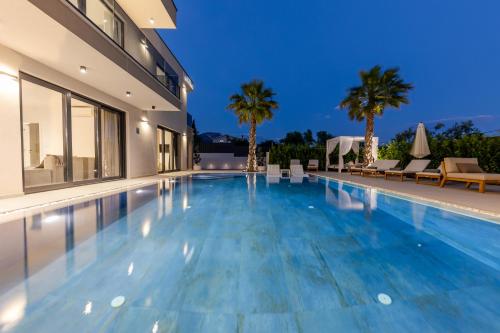 Luxury Villa My Wish with Pool