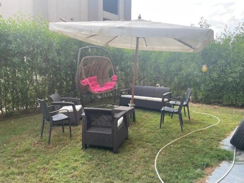 Joy & relax condo with private garden Families only, Giza (foto 2)