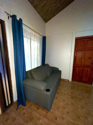 One-Bedroom Apartment image 10