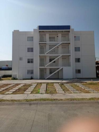 Departamento completo cerca del Poliforum León in Sofía, Mexico