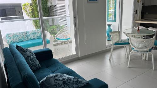 One-Bedroom Apartment image 10