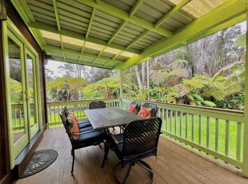 Volcano Hideaway Hale as seen on HGTV - image 14
