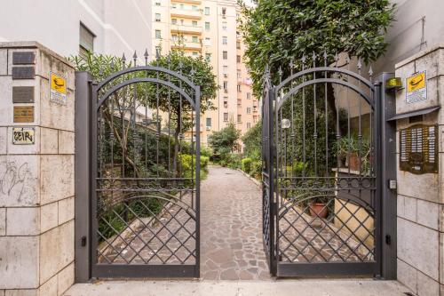 M&L Apartment - Caracalla Holiday - image 8