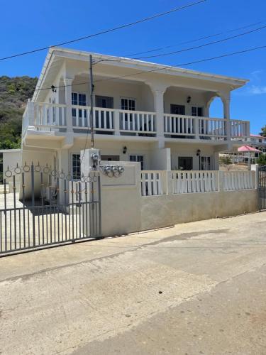 Backstreet BNB in Clifton