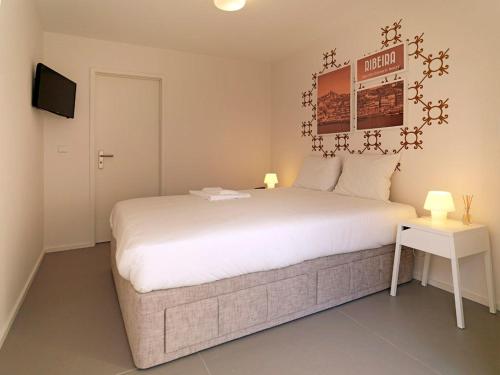 Uporto House Villa - image 2