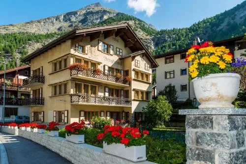 Bergheimat in Saas-Almagell, Schweiz