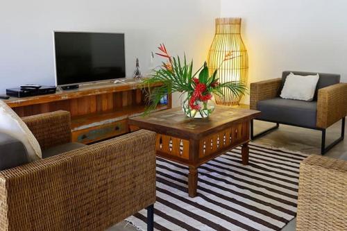 sala de TV, Villa Slim Trancoso in Porto Seguro