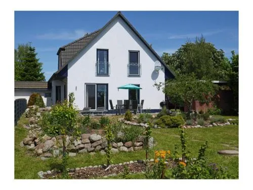 Marisol Comfortable holiday residence in Glowe, Deutschland