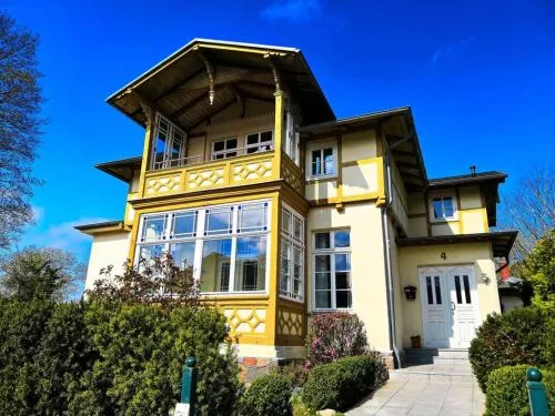 Cabin Comfortable holiday residence in Heringsdorf, Deutschland