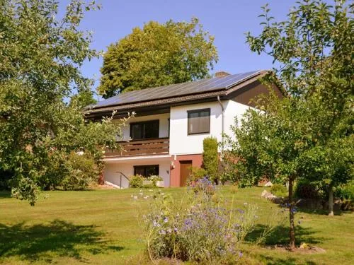 Tassius Comfortable holiday residence in Vöhl, Deutschland