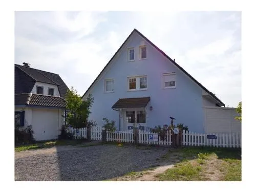 Lotte Comfortable holiday residence in Glowe, Deutschland