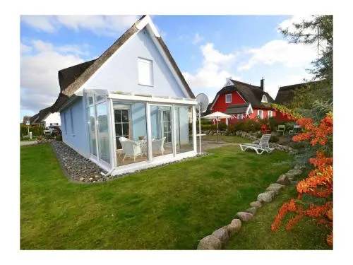 Blue Star Comfortable holiday residence in Glowe, Deutschland
