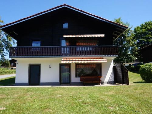 Brandl Haus 92 OG Comfortable holiday residence in Arrach, Deutschland