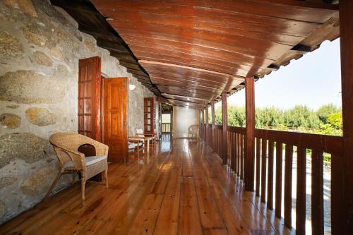 Casa da Eira by Quantique in บาร์เรย์โรส