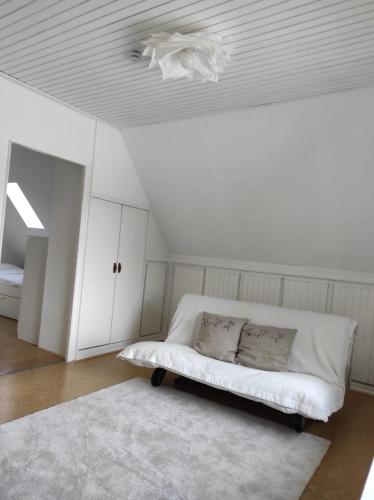 Schön und Gut in Refrath bei Köln in Bergisch Gladbach, Deutschland