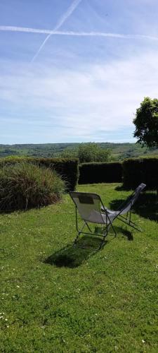 La croix des Landes gîte ou chambre d'hôte avec piscine à Chouvigny