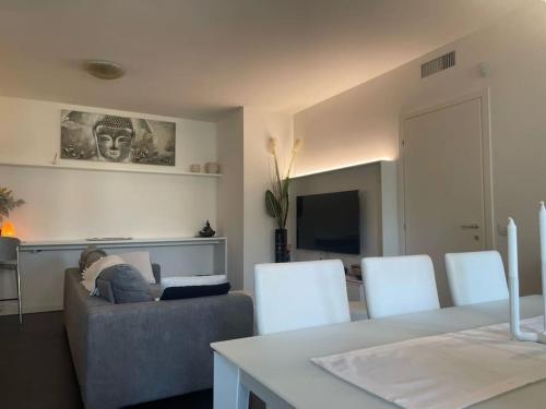 Elegant relax suite near Veron center fair lake Garda, Verona (fotografie 9)