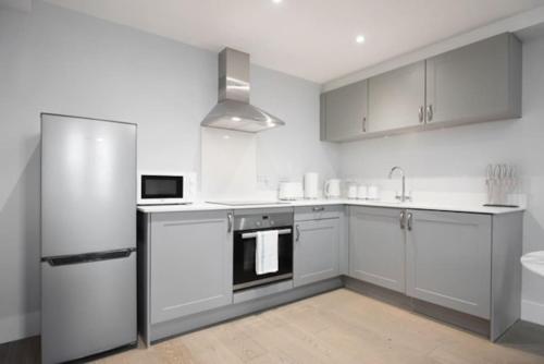 Cosy, Bright and Spacious Flat in Brentwood