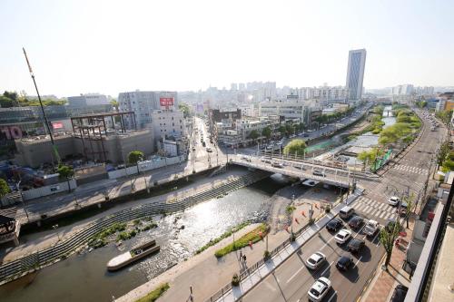 광주 충장로 일번지 부티크호텔 (Chungjangro Ilbeonji Boutique Hotel) 호텔 레스토랑