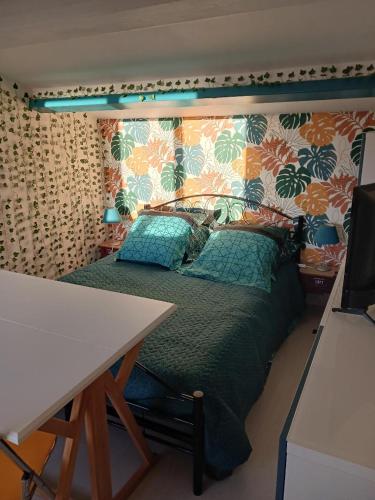 2 double beds
