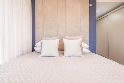 Luxury 3BDR In The Heart Of Jerusalem - image 12