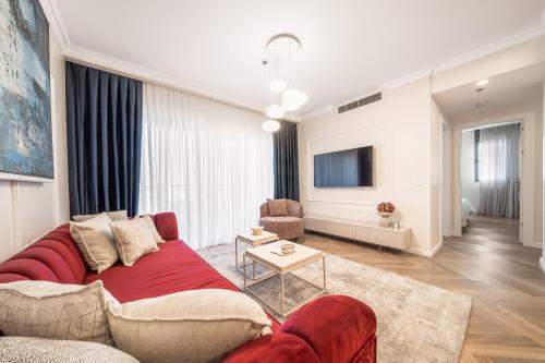 Luxury 3BDR In The Heart Of Jerusalem - image 8