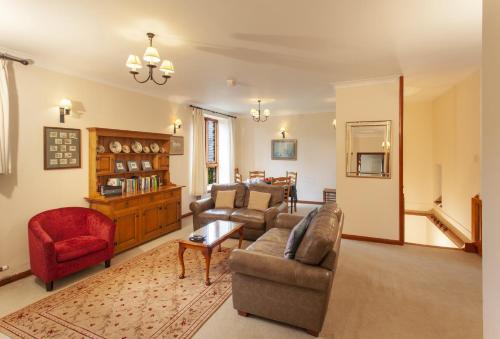 Mill Cottage - image 2