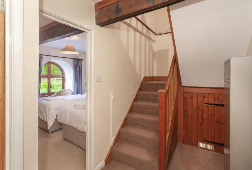 Mill Cottage - image 5