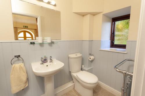 Mill Cottage - image 11