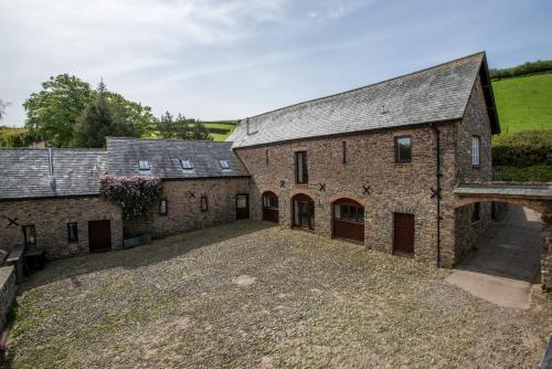 Yenworthy Barn