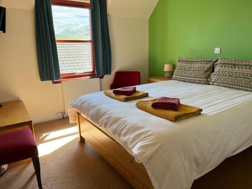1 queen bed