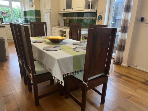 Kitchen, Cozy 3 bedroom bungalow in rural location in Ashwell