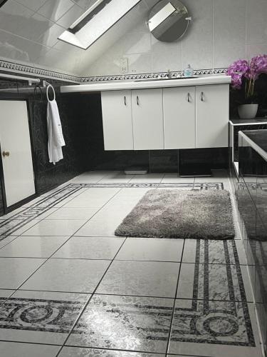 Bathroom, Cozy 3 bedroom bungalow in rural location in Ashwell