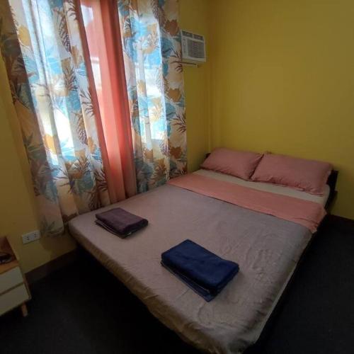 Cozy 2BR Netflix Parking with AC