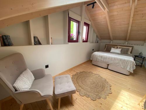 Robola Retreat Cottage in Omala