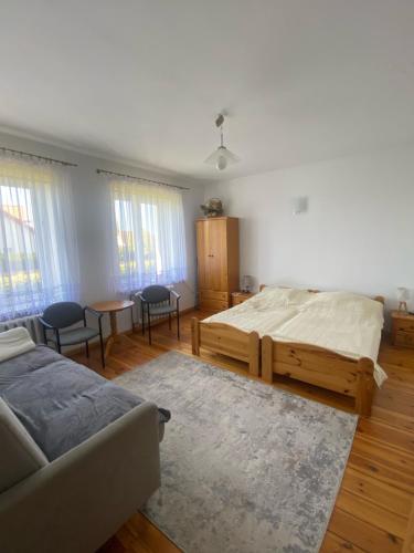 Economy Triple Room with Shared Bathroom