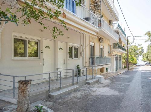 숙소 외관, Γκαρσονιέρα 2 δίπλα στη θάλασσα! (Γκαρσονιερα 2 διπλα στη θαλασσα!) in 안티키라