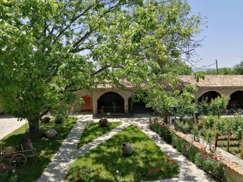 Κήπος, Château Fort de Manavi, Boutique Hotel (Chateau Fort de Manavi, Boutique Hotel) in Sagarejo