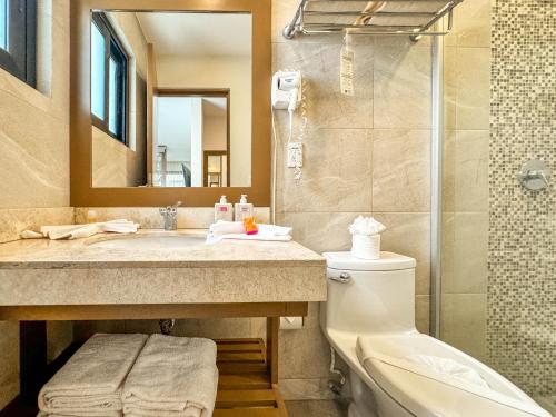 King Suite image 10