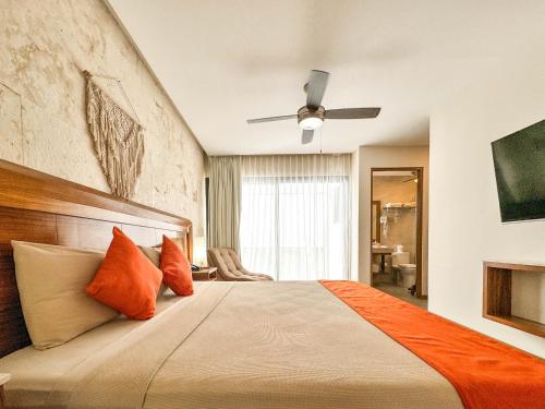 King Suite image 6