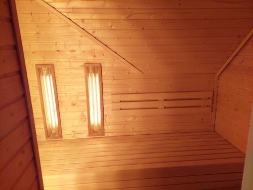 Szauna, Brónok-völgy Vendégház (Bronok-volgy Vendeghaz) in Erdőbenye