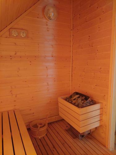 Szauna, Brónok-völgy Vendégház (Bronok-volgy Vendeghaz) in Erdőbenye