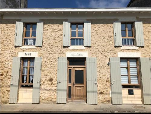 Maison de ville à deux pas de la dune du Pilat - Location saisonnière - Salles