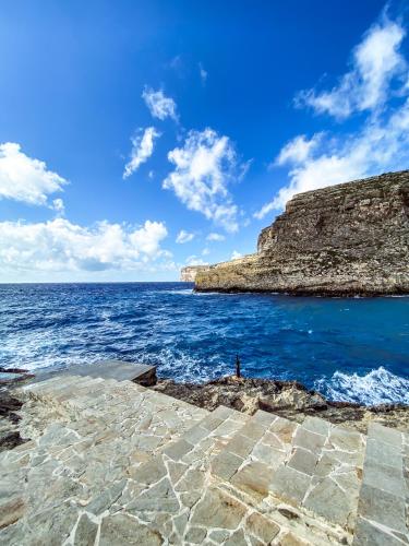 Blue Sky Xlendi