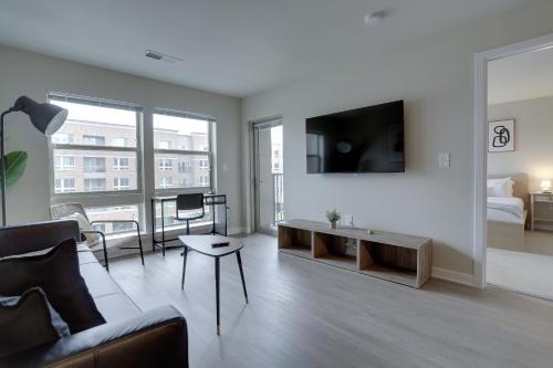 Charming Condo with Nice Amenities at Alexandria in Alexandria, USA
